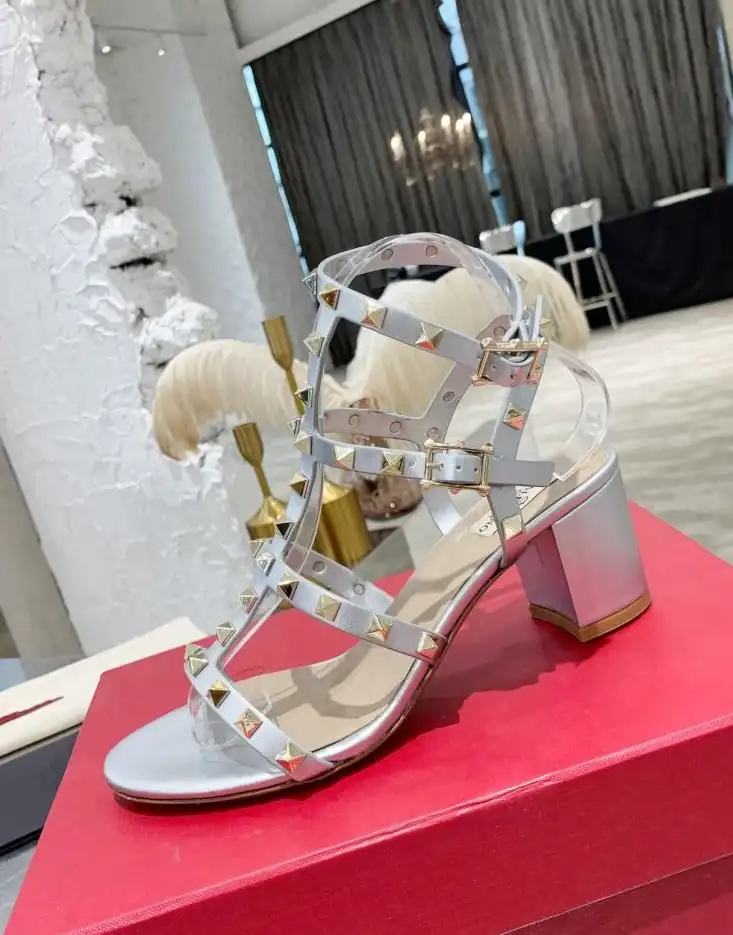 hype Valentino High Heels