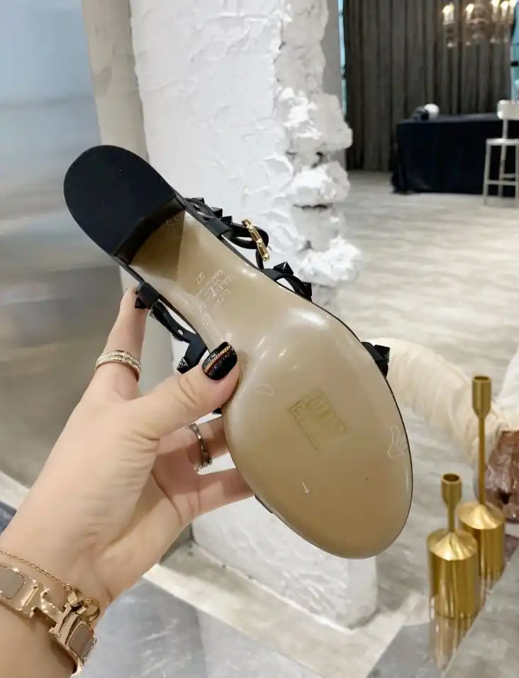 hype Valentino High Heels