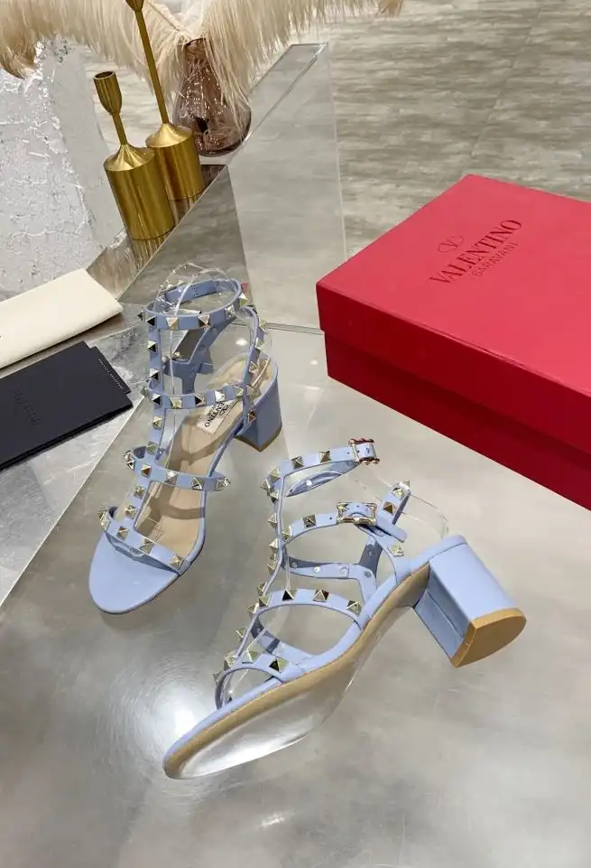 hype Valentino High Heels