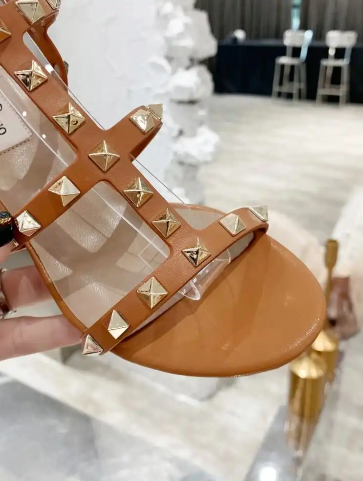 hype Valentino High Heels