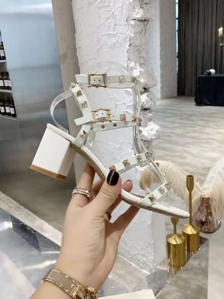 hype Valentino High Heels