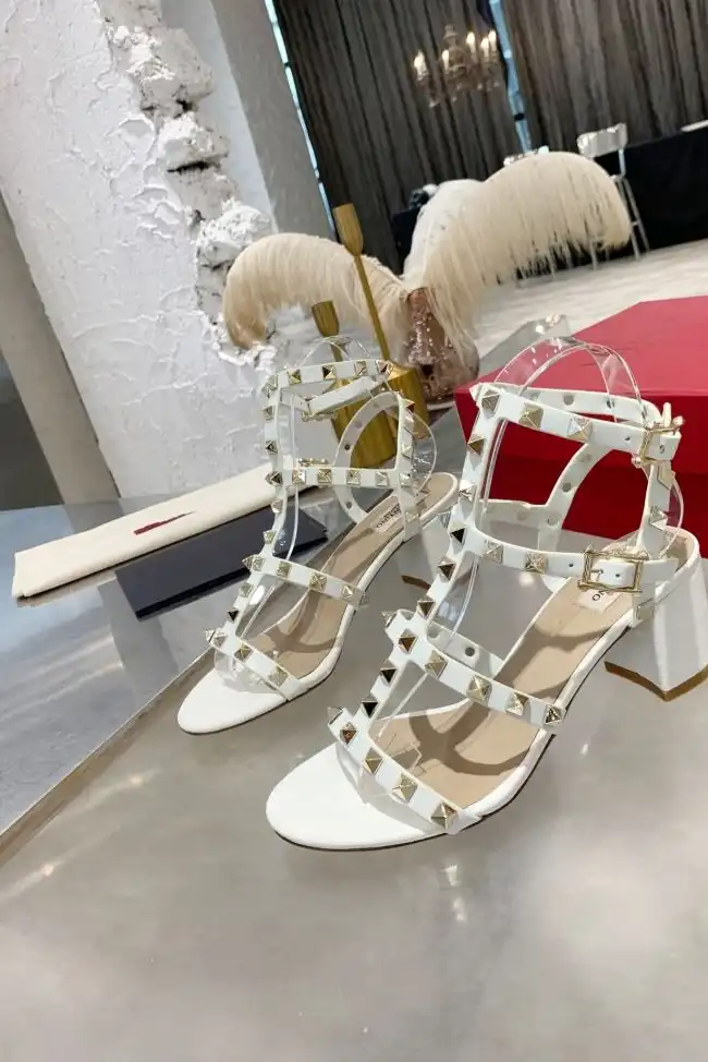 hype Valentino High Heels