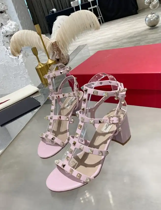 hype Valentino High Heels