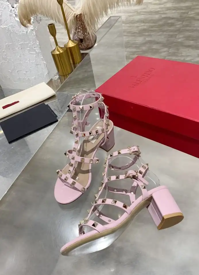 hype Valentino High Heels