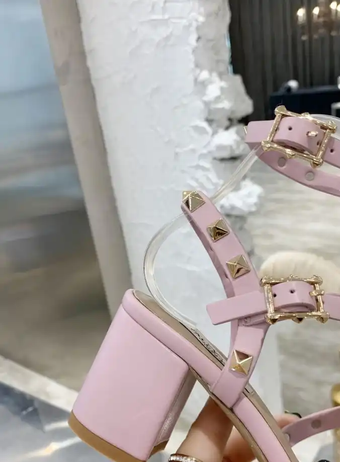 hype Valentino High Heels