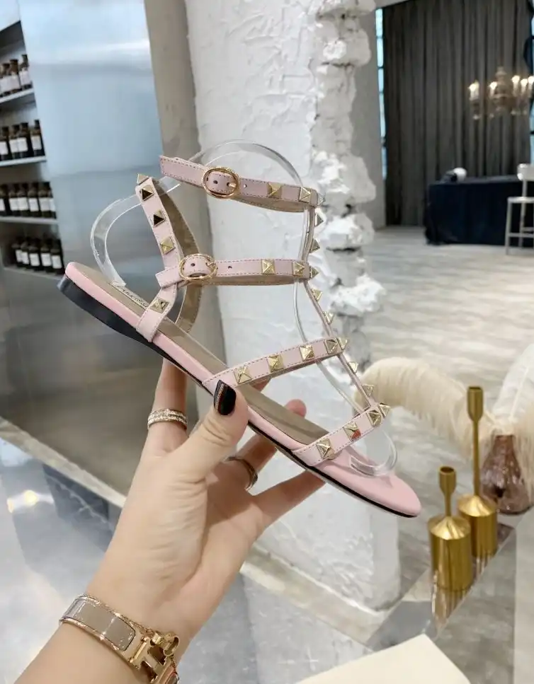 hype Valentino High Heels