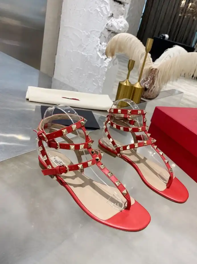 hype Valentino High Heels