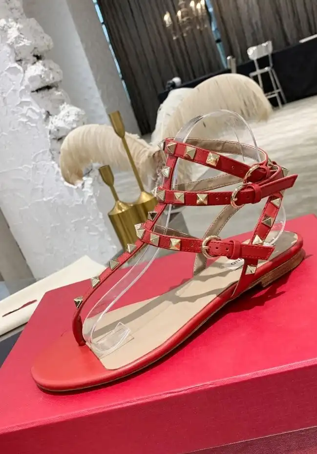 hype Valentino High Heels