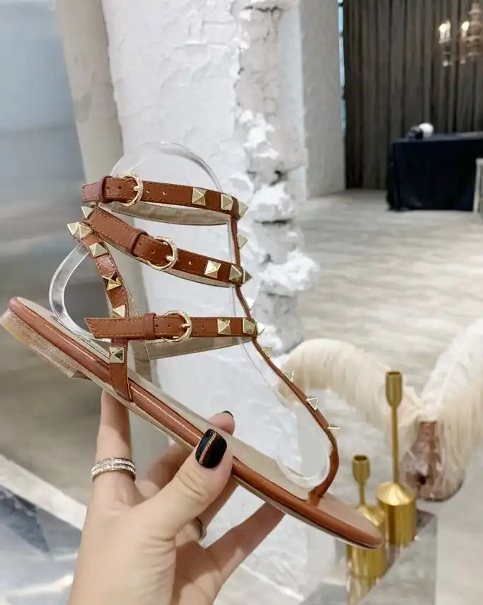 hype Valentino High Heels