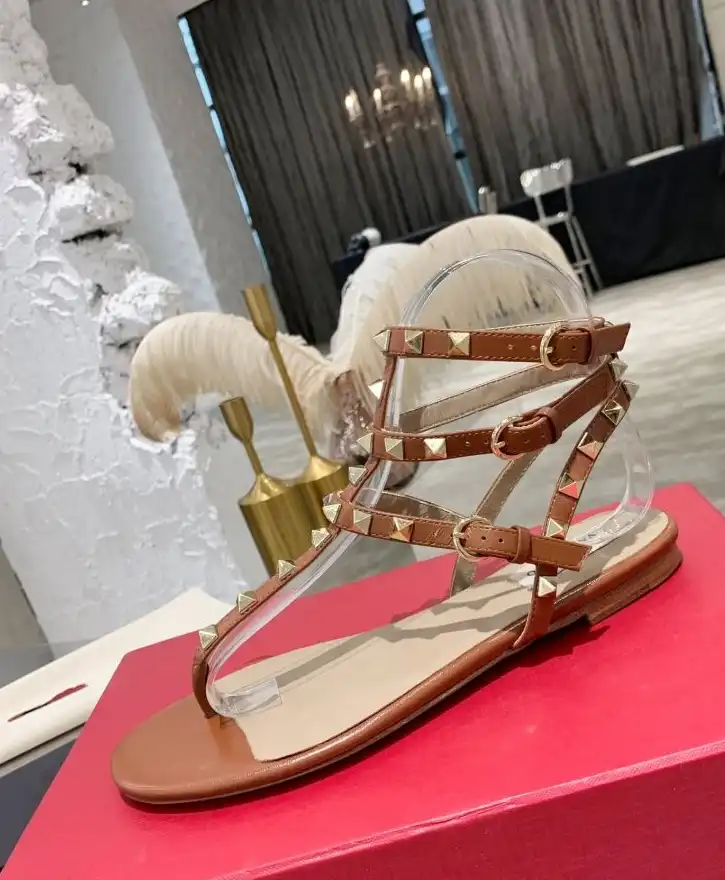 hype Valentino High Heels