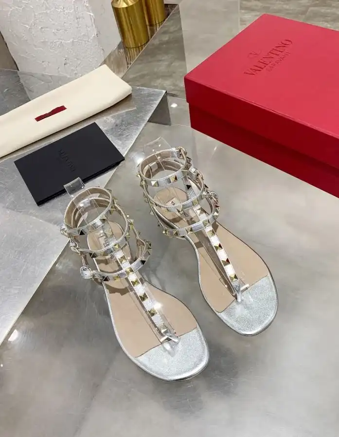 hype Valentino High Heels