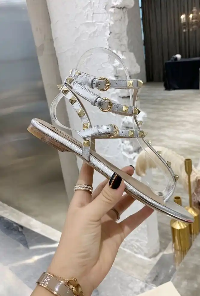 hype Valentino High Heels