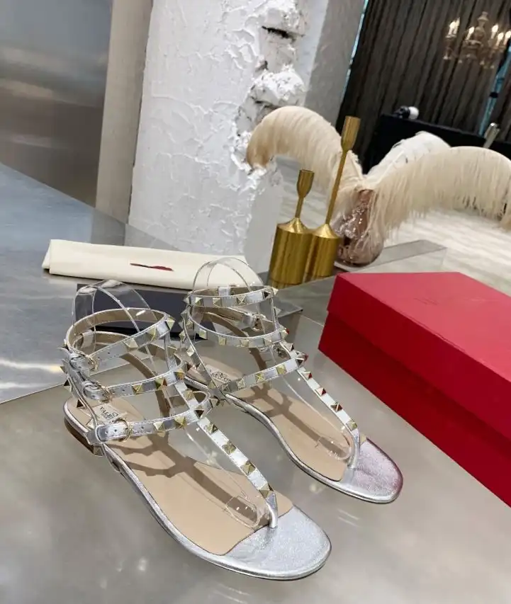 hype Valentino High Heels