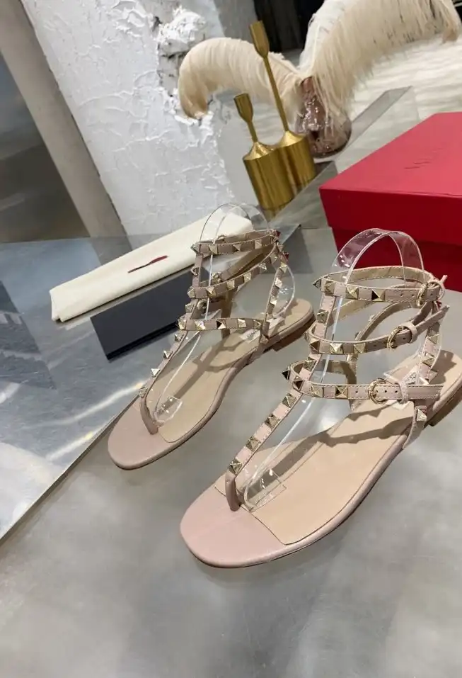 hype Valentino High Heels