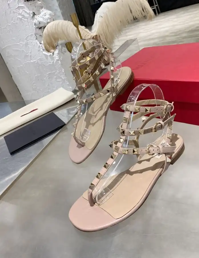 hype Valentino High Heels