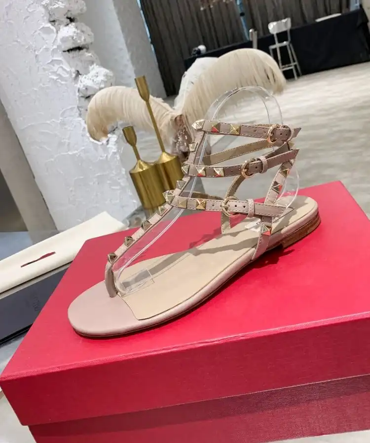 hype Valentino High Heels