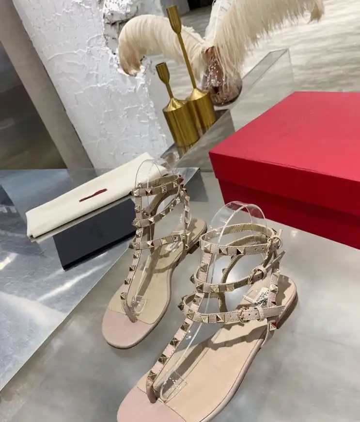 hype Valentino High Heels