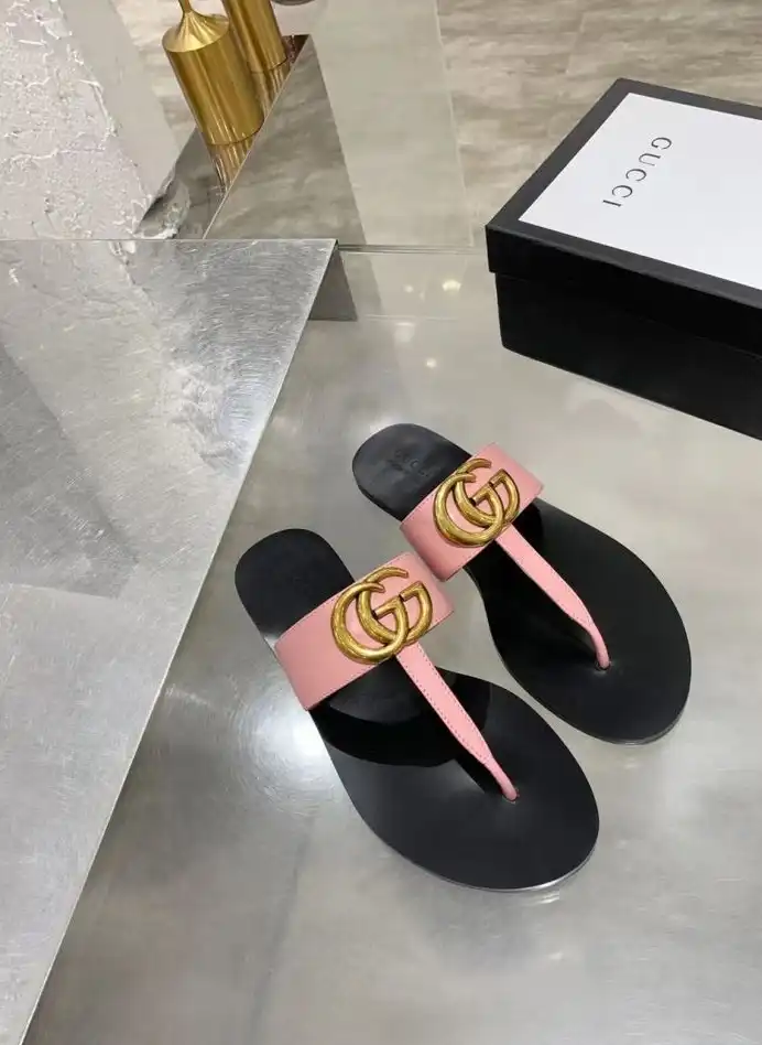 hype Gucci Slippers