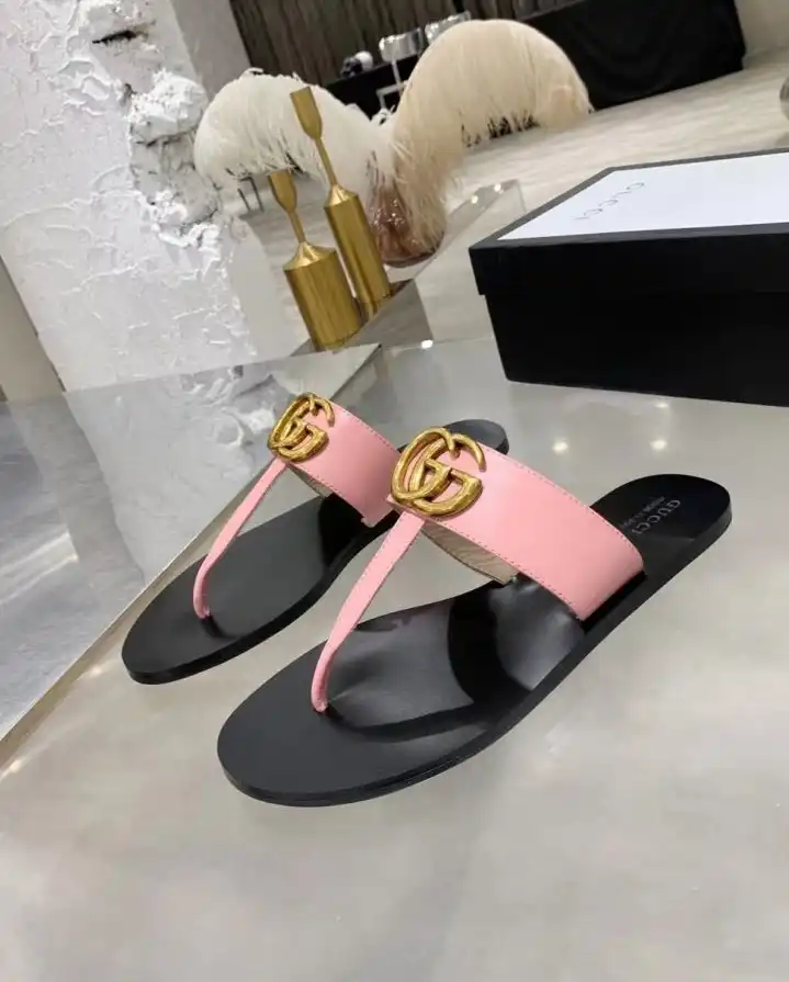 hype Gucci Slippers