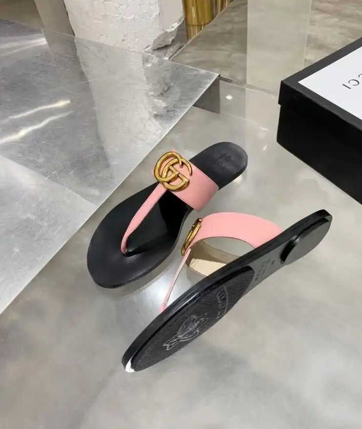 hype Gucci Slippers