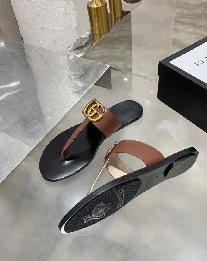 hype Gucci Slippers