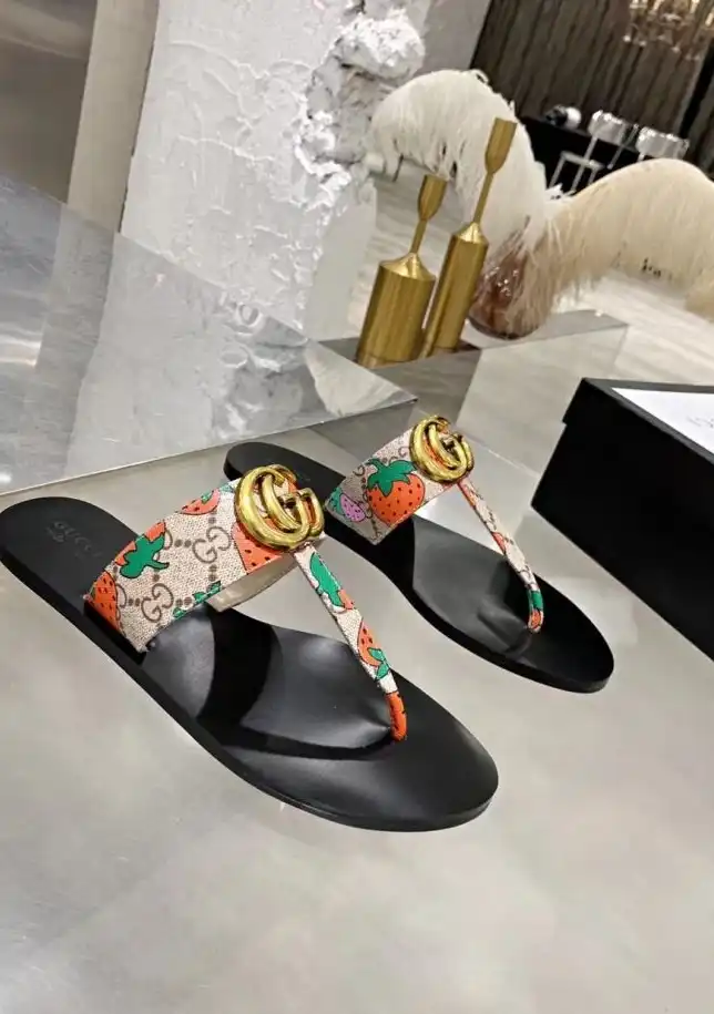 hype Gucci Slippers