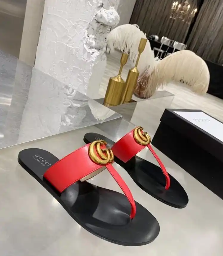 hype Gucci Slippers