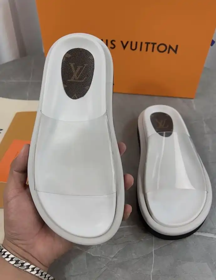 hype LV Slippers