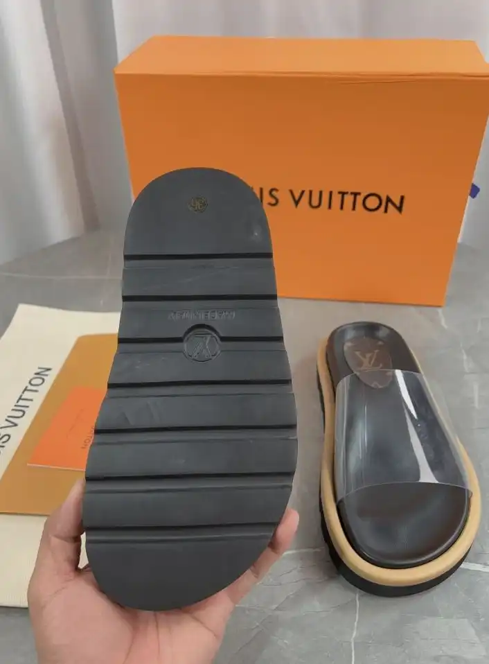 hype LV Slippers