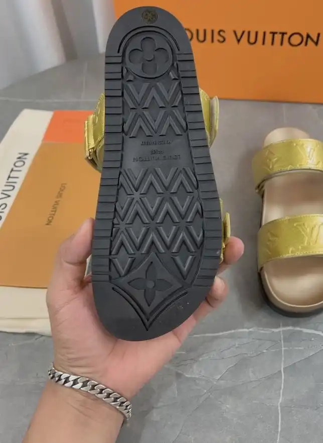 hype LV Slippers