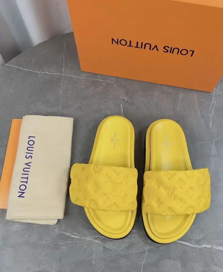 hype LV Slippers