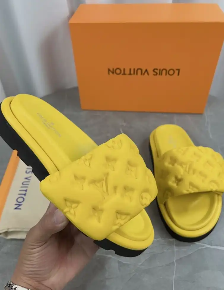 hype LV Slippers