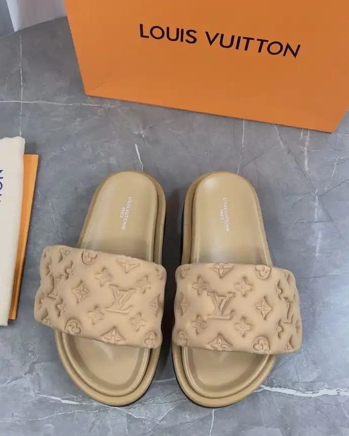 hype LV Slippers