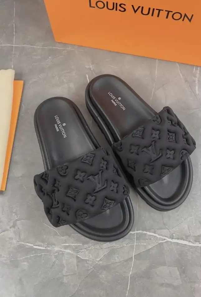 hype LV Slippers