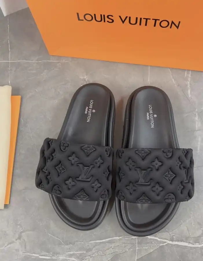 hype LV Slippers