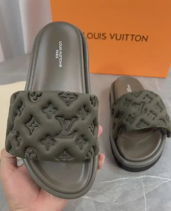 hype LV Slippers