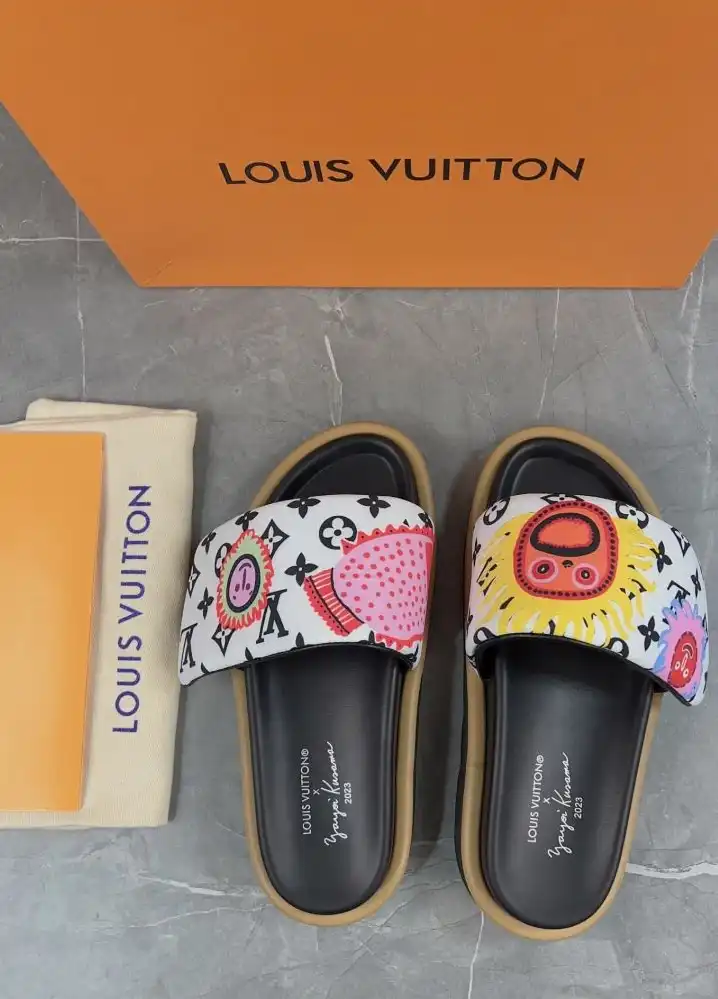 hype LV Slippers