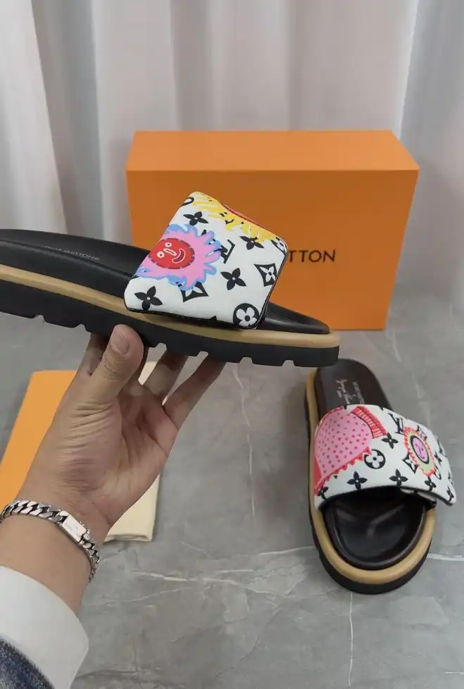 hype LV Slippers