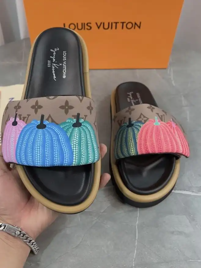 hype LV Slippers