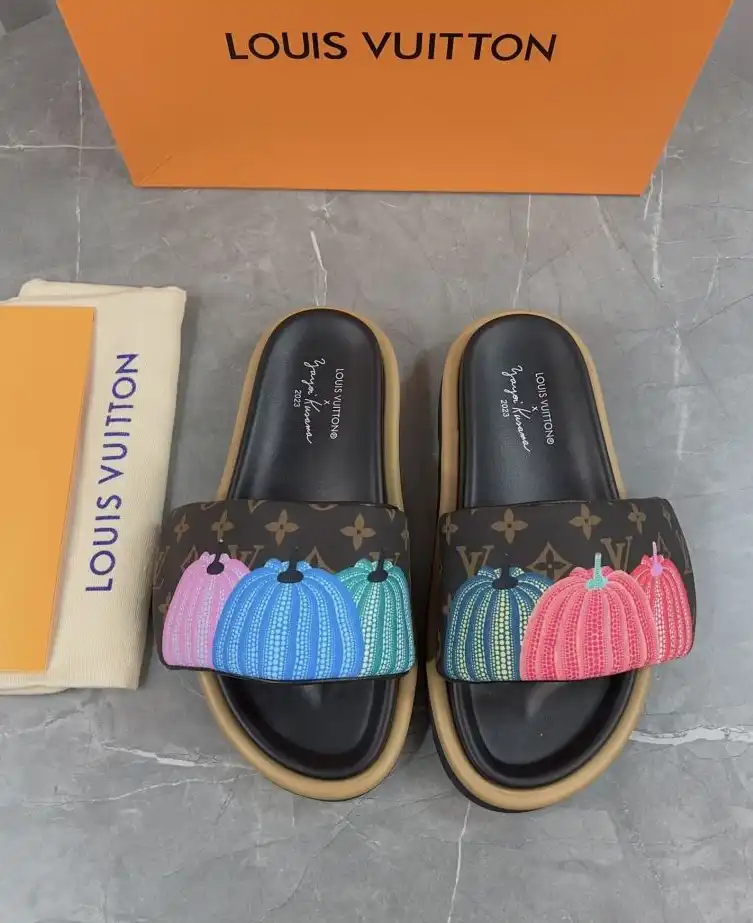 hype LV Slippers