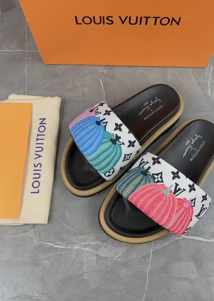 hype LV Slippers