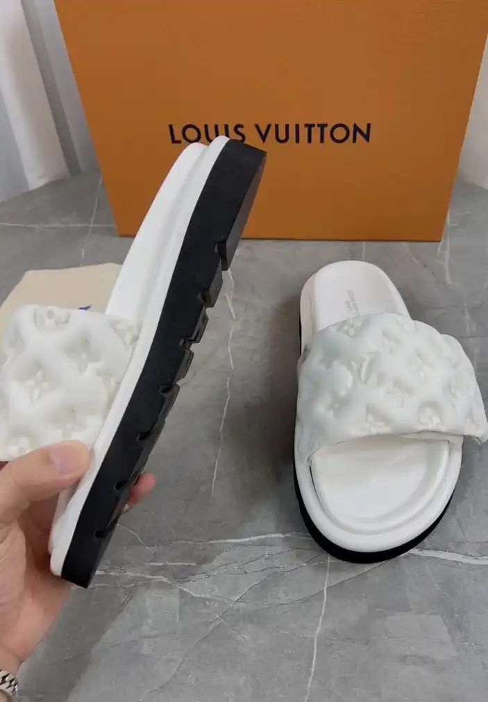 hype LV Slippers