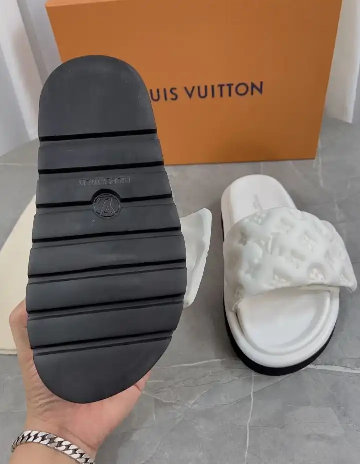 hype LV Slippers