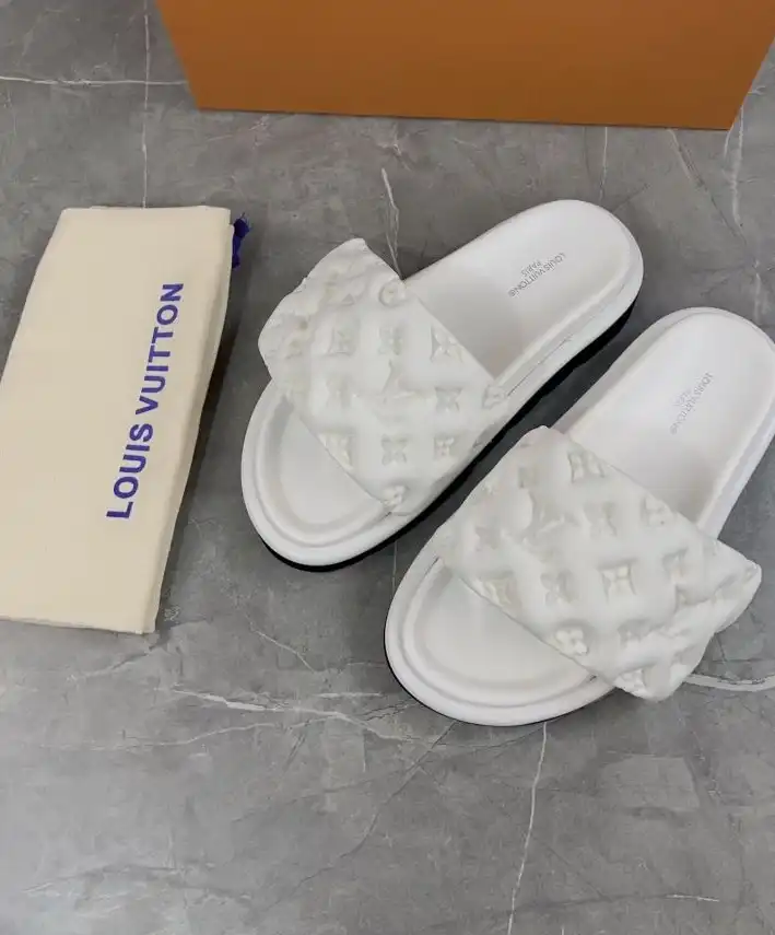 hype LV Slippers