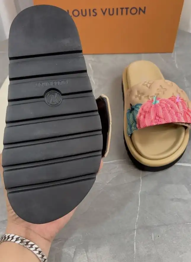 hype LV Slippers