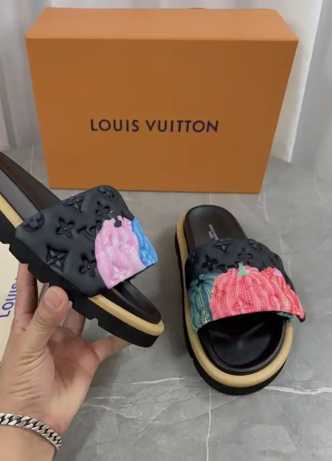 hype LV Slippers