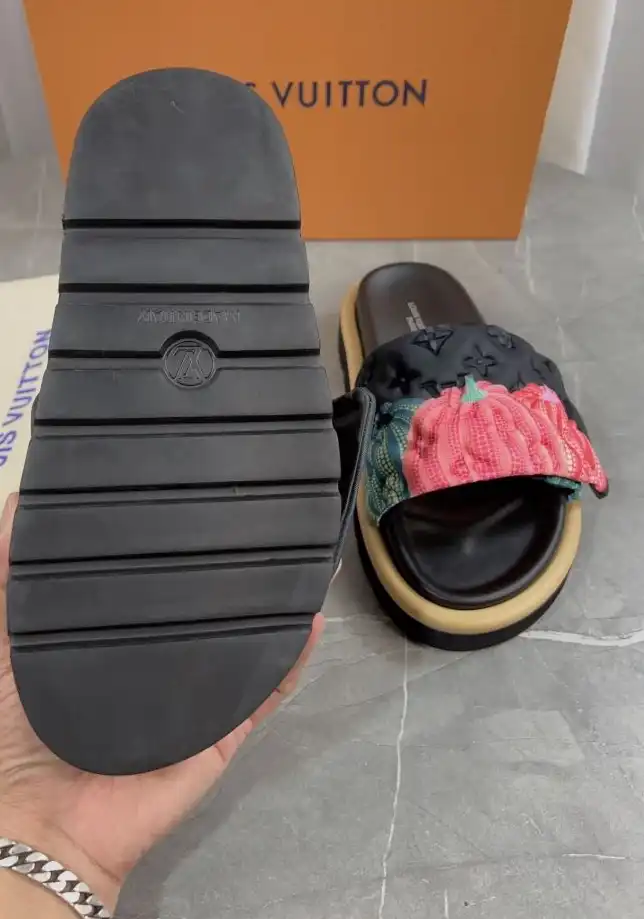 hype LV Slippers