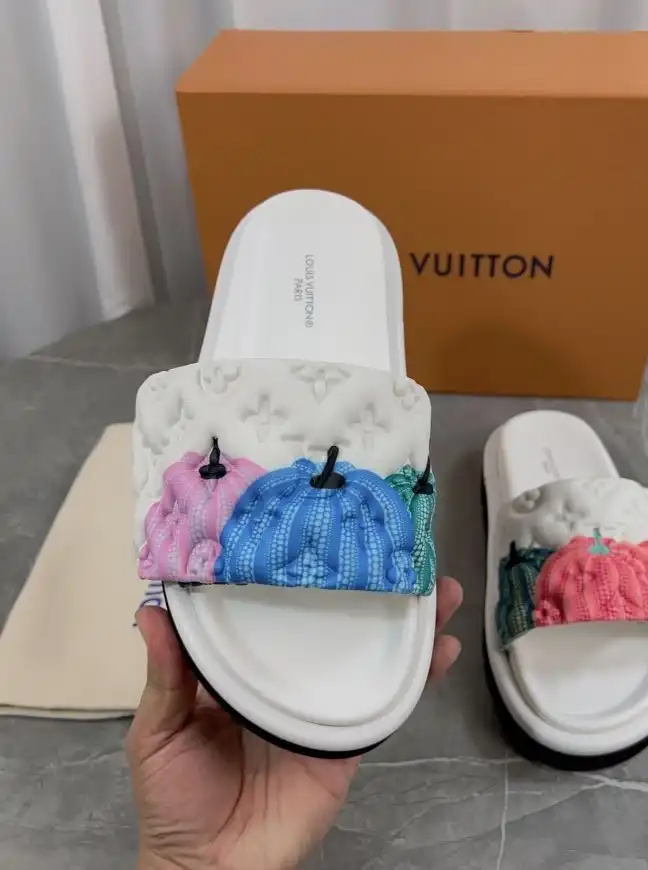 hype LV Slippers