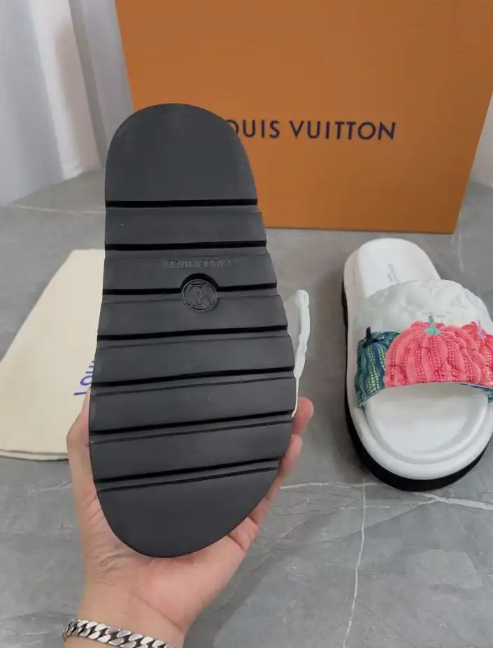 hype LV Slippers