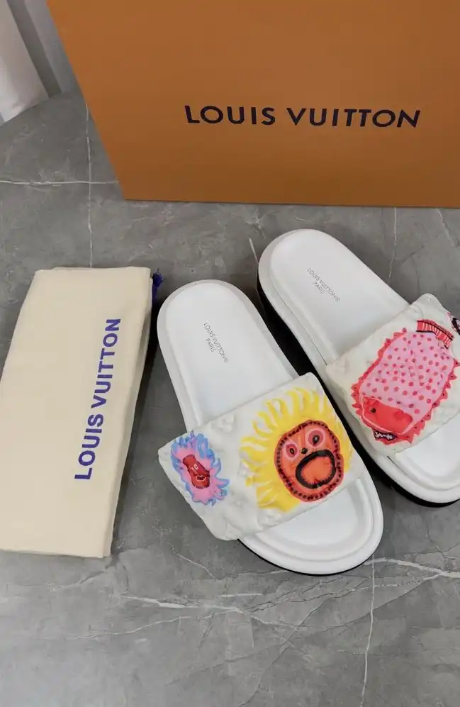 hype LV Slippers